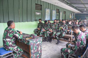 Di Hadapan Prajurit Satgas Yonif 126/KC Danrem 172/PWY : Rangkul Masyarakat Papua