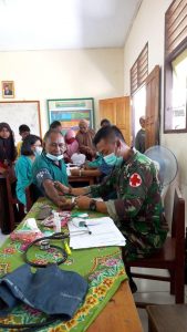 Satgas Yonarhanud 11/WBY Bersama Dinkes Kairatu Gelar Serbuan Vaksinasi Covid-19