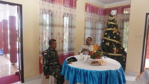 Sambut Natal, Dansatgas Yonif RK 732/Banau Silaturahmi Dengan Forkopimda Halut