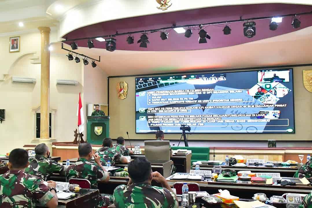 Pangdam II/Sriwijaya Pimpin Rapat Evaluasi Progja dan Anggaran TA 2021