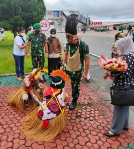 Pejabat Kodam XVII/Cenderawasih, Sambut Kedatangan Brigjen TNI R. Sidharta Wisnu Graha