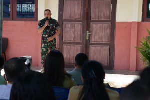 TNI – Polri Dampingi Pemerintah Daerah Sosialisasikan Vaksinasi Anak Usia 6-11 Tahun