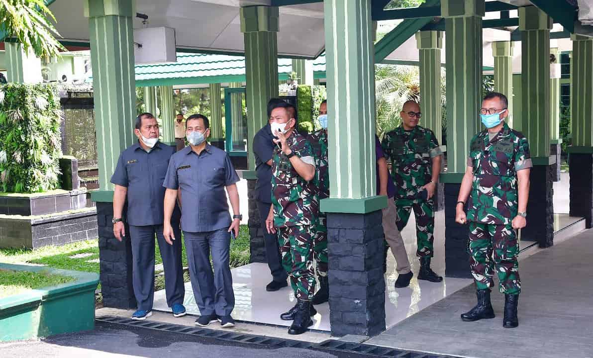 Pangdam II/Sriwijaya Terima Kunjungan Silaturahmi Ketua Pengurus YKEP Letjen TNI Purn Tatang Sulaiman
