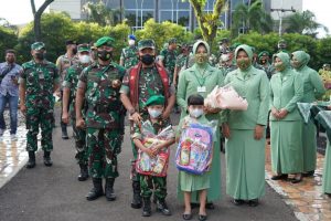 Seni Membagi Waktu Antara Tugas dan Cinta Keluarga, Kunker Pangdam I/BB Ke Yonif 133/ Yudha Sakti