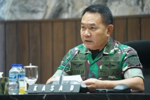 TNI AD Gandeng PT. Kimia Farma Salurkan Vaksin dan Sembako