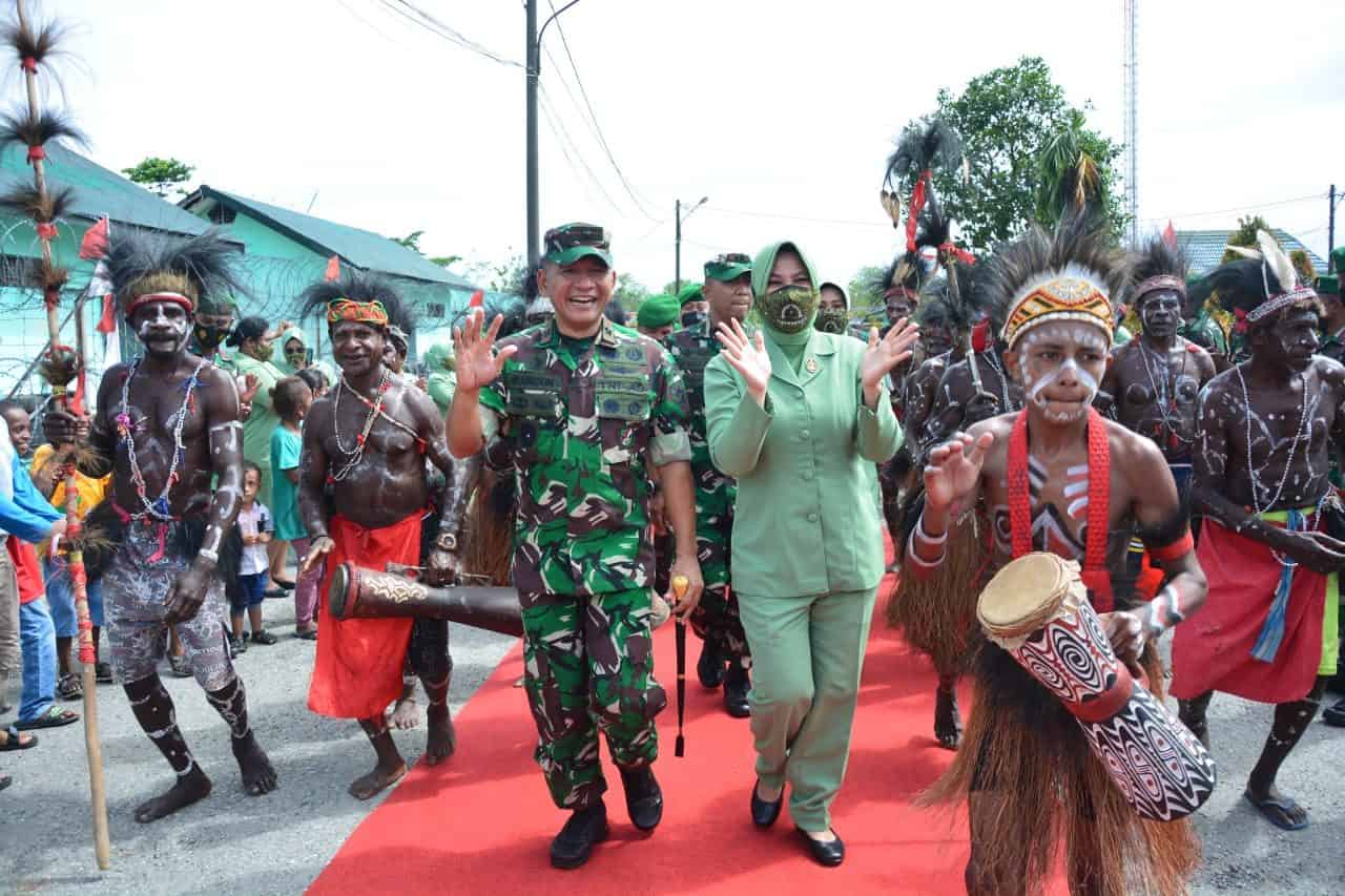 Brigjen TNI Bangun Nawoko Pamitan Kepada Prajurit di Mimika