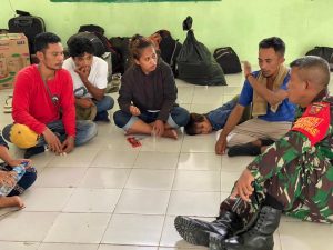Satgas Kodim Maluku Utara Yonif RK 732/Banau Bantu Selesaikan Konflik Masyarakat
