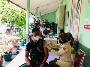 Program Vaksinasi Tahap Ketiga Untuk Anggota Satgas Kodim Maluku Yonarhanud 11/WBY