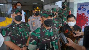 Percepatan Vaksinasi Pangdam Jaya Tinjau Pelaksanaan Vaksinasi di PT. Mayora Group