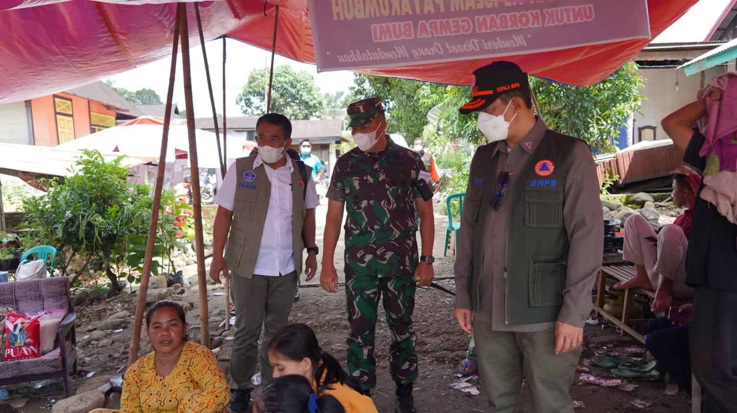Danrem 032/WBR Dampingi Kepala BNPB Tinjau Lokasi Terdampak Gempa