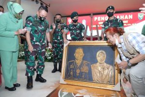 Pemimpin yang Hebat Dicintai Anak Buah dan Mencintai Anak Buah