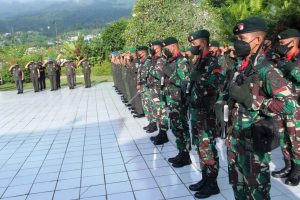 Jelang HUT ke -19 Korem 152/ Baabullah Ziarah dan Tabur Bunga di TMP Banau