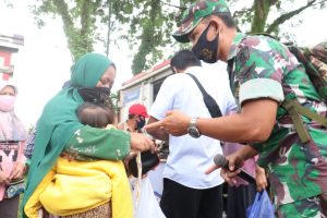 Kodim 1008/Tabalong Gelar Pasar Murah dan Gebyar Vaksinasi Covid-19