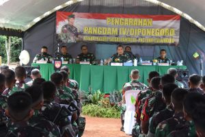 Danrem 174/ATW Dampingi Pangdam Pangdam IV/Diponegoro Tinjau Pos Satgas Yonif 410/Alugoro