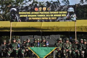 Latihan Pratugas Satgas Batalyon Infanteri Mekanis 203/AK Resmi Ditutup