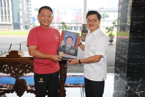 PT. Arwana Citramulia Tbk Dukung Program Binter TNI AD dan Beasiswa Prajurit