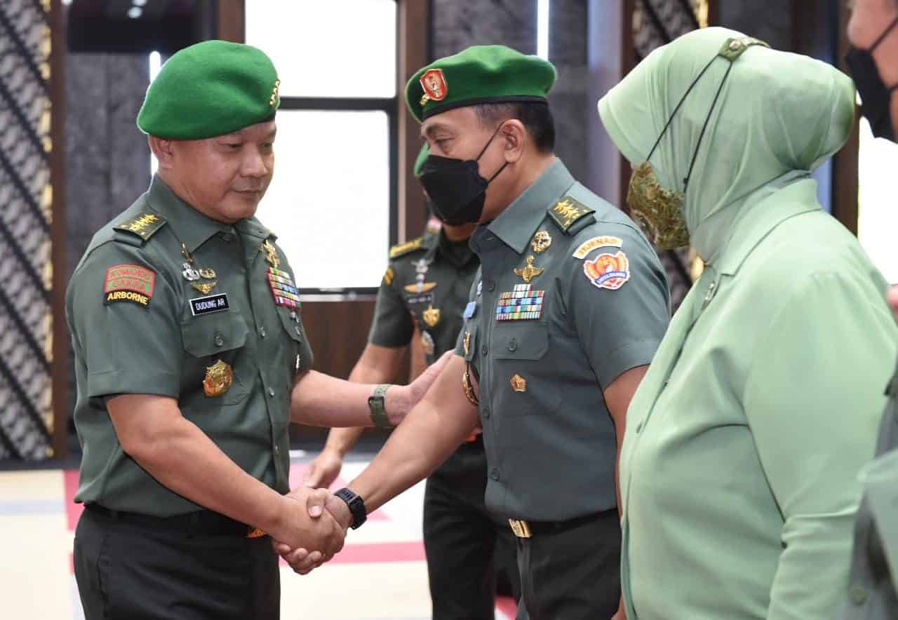 24 Perwira Tinggi TNI AD Naik Pangkat, Rudianto Resmi Sandang Bintang Tiga