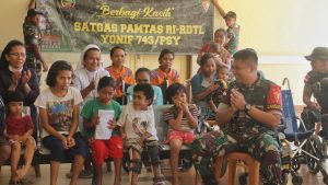Satgas Yonif 743/PSY Berbagi Kasih ke Ponpes dan Panti Asuhan di Atambua