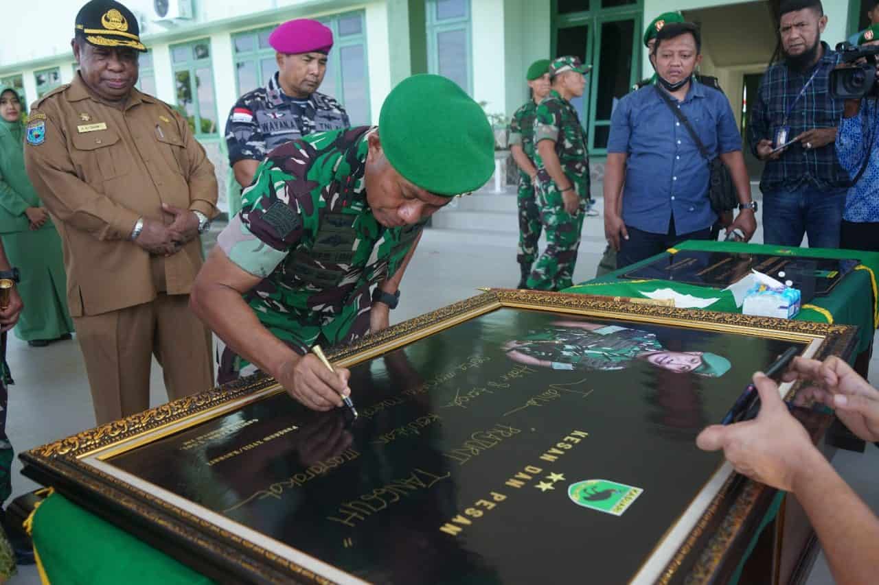 Pesan Pangdam Kasuari Untuk Prajurit Korem 182/JO dan Kodim 1803/Fakfak : Tetaplah Selalu di Tengah-Tengah Rakyat