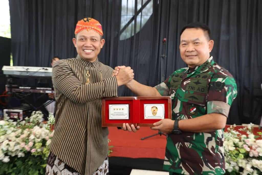 Resmikan Markas Kodim 0709/Kebumen, Kasad: TNI AD Harus Selalu di Hati Rakyat