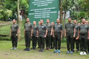 Hymne TNI AD Pertama Kali Berkumandang di Puncak Tidar