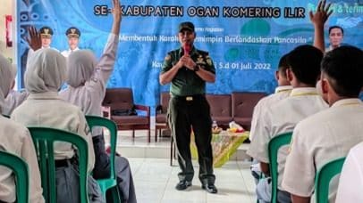 Siapkan Generasi yang Kuat, Kodim 0402/OKI Beri Wasbang dan Belneg di SMKN 01 Kayuagung