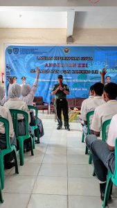 Siapkan Generasi yang Kuat, Kodim 0402/OKI Beri Wasbang dan Belneg di SMKN 01 Kayuagung