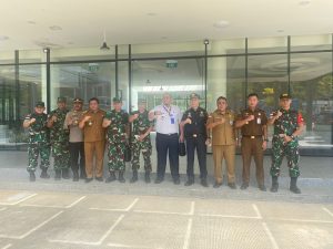 Satgas Pamtas RI-Malaysia Yonif 645/Gty Terima Kunjungan Kerja Tim Pengumpul Data Staf Ahli Panglima TNI Bidang Hubungan Internasional