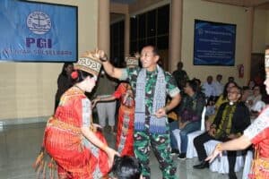 Pangdam XIV/Hasanuddin : Kekompakan Umat Beragama Perlu Dikokohkan Dalam Mewujudkan Eksistensi Pancasila