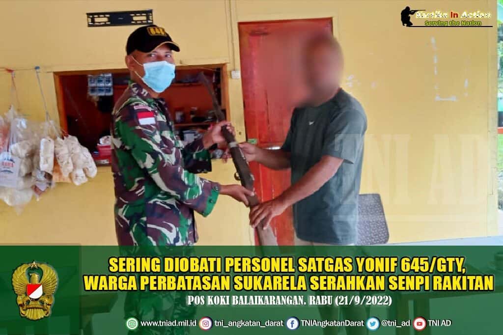 Sering Diobati Personel Satgas Yonif 645/GTY, Warga Perbatasan Sukarela Serahkan Senpi Rakitan