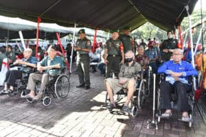Baksos dan Donor Darah Kodam I/BB di HUT Ke-77 TNI, untuk Membantu Kesulitan Rakyat