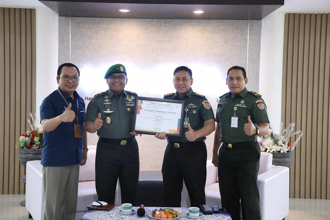 Dispenad Menerima Penghargaan Sebagai Satker Terbaik dalam IKPA Wilayah KPPN IV Jakarta