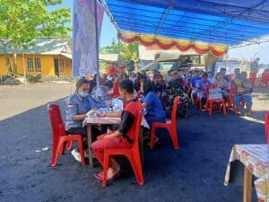 HUT Ke 77 TNI, Satgas Yonarhanud 3/YBY Gelar Pengobatan Gratis di Desa Wosia Tobelo Tengah