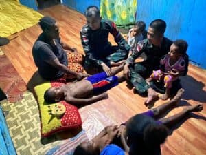 Aksi Heroik Satgas Yonif 711/Rks Selamatkan 2 Anak Papua Tenggelam di Sungai