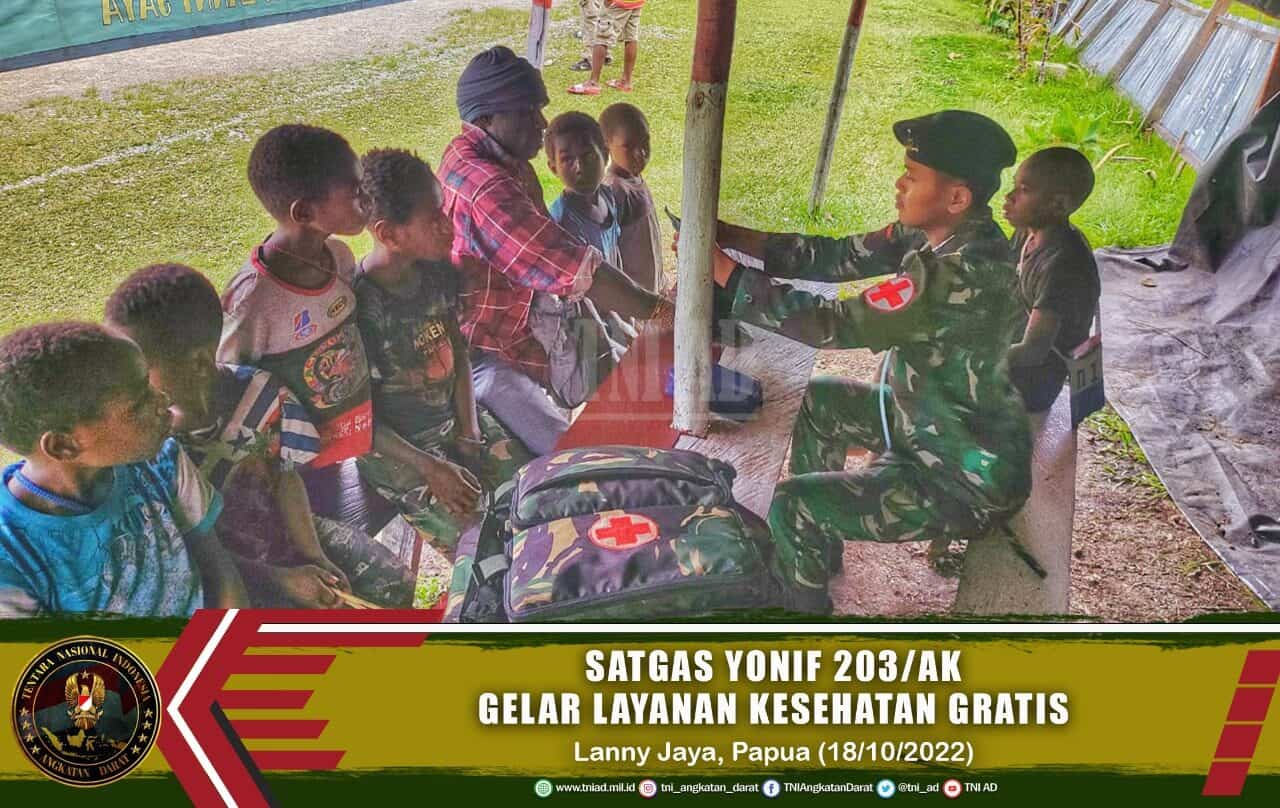 Satgas Yonmek 203/AK Gelar Layanan Kesehatan Gratis Bagi Warga Lanny Jaya, Papua