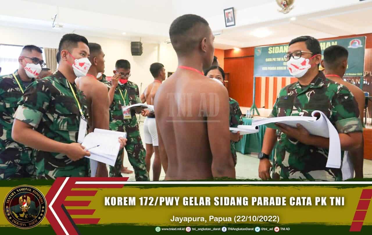 799 Pendaftar Cata PK TNI AD Gel II TA. 2022 Mengikuti Sidang Parade Sub Panda Di Korem 172/PWY