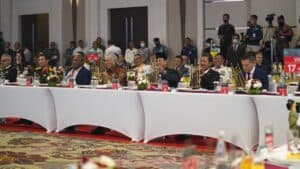 Kasad Dampingi Menhan RI Buka Pameran Indo Defence 2022 Expo and Forum
