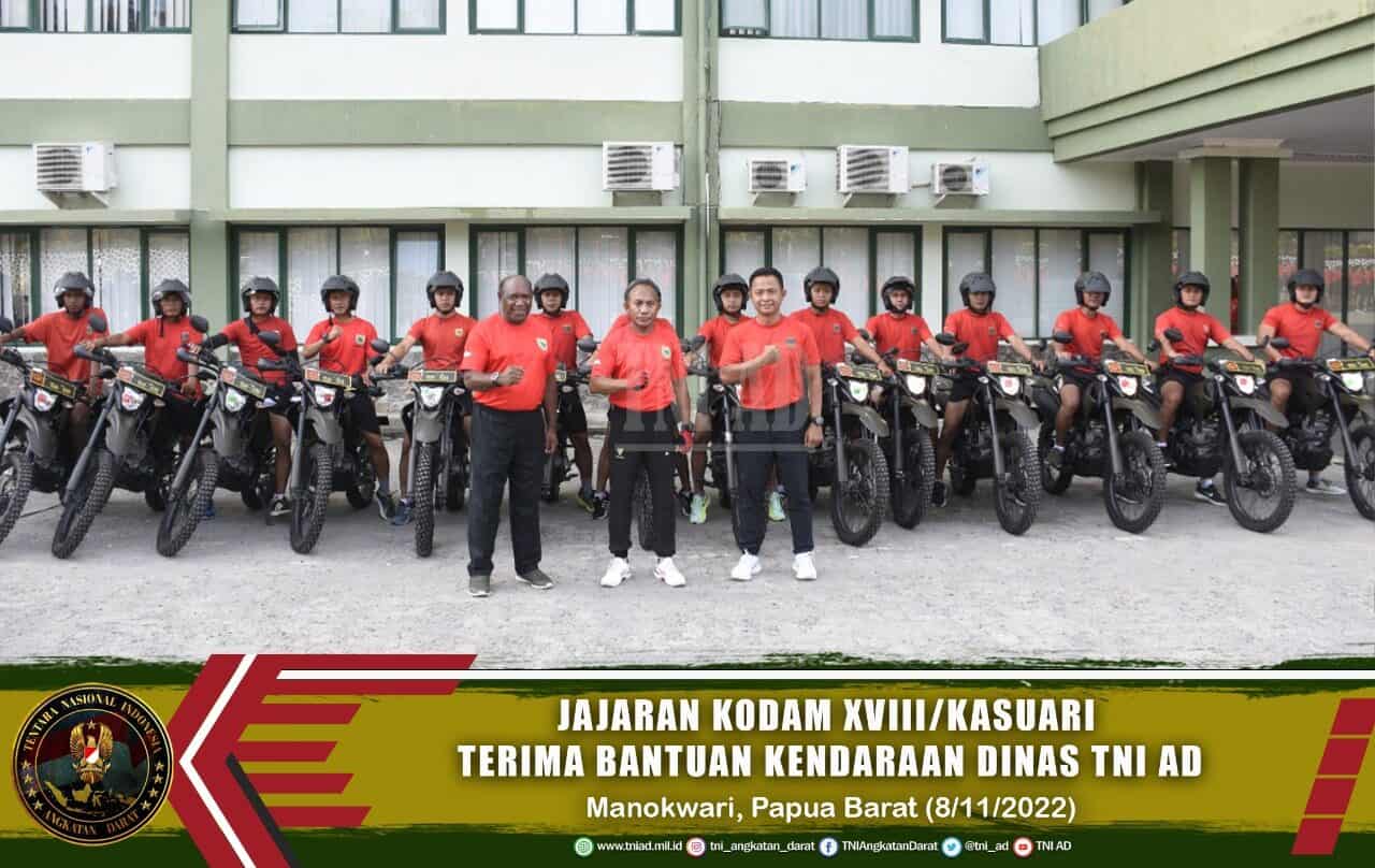 Jajaran Kodam XVIII/Kasuari Terima Bantuan Kendaraan Dinas TNI AD