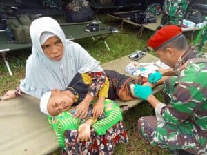 Hari Kedua, Prajurit Kopassus Kembali Diterjunkan Bantu Penanganan Gempa Cianjur