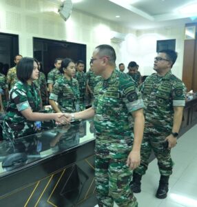 Kadisinfolahtad Tutup Kegiatan Peningkatan Kemampuan Teknologi Informasi TNI AD