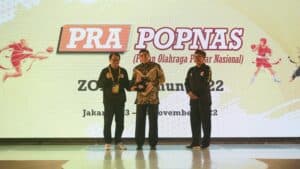 Majukan Olah Raga Indonesia, Dua Purnawirawan Pati Pomad Terima Penghargaan Kemenpora RI