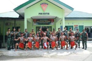 Satgas Yonarmed 1 Kostrad Terima Kunjungan Pangdivif 2 Kostrad di Provinsi Maluku