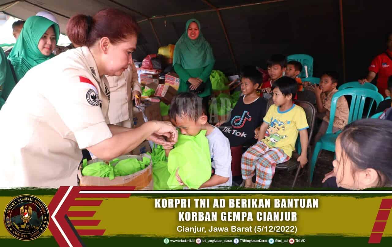 Korpri TNI AD Berikan Bantuan Korban Gempa Cianjur