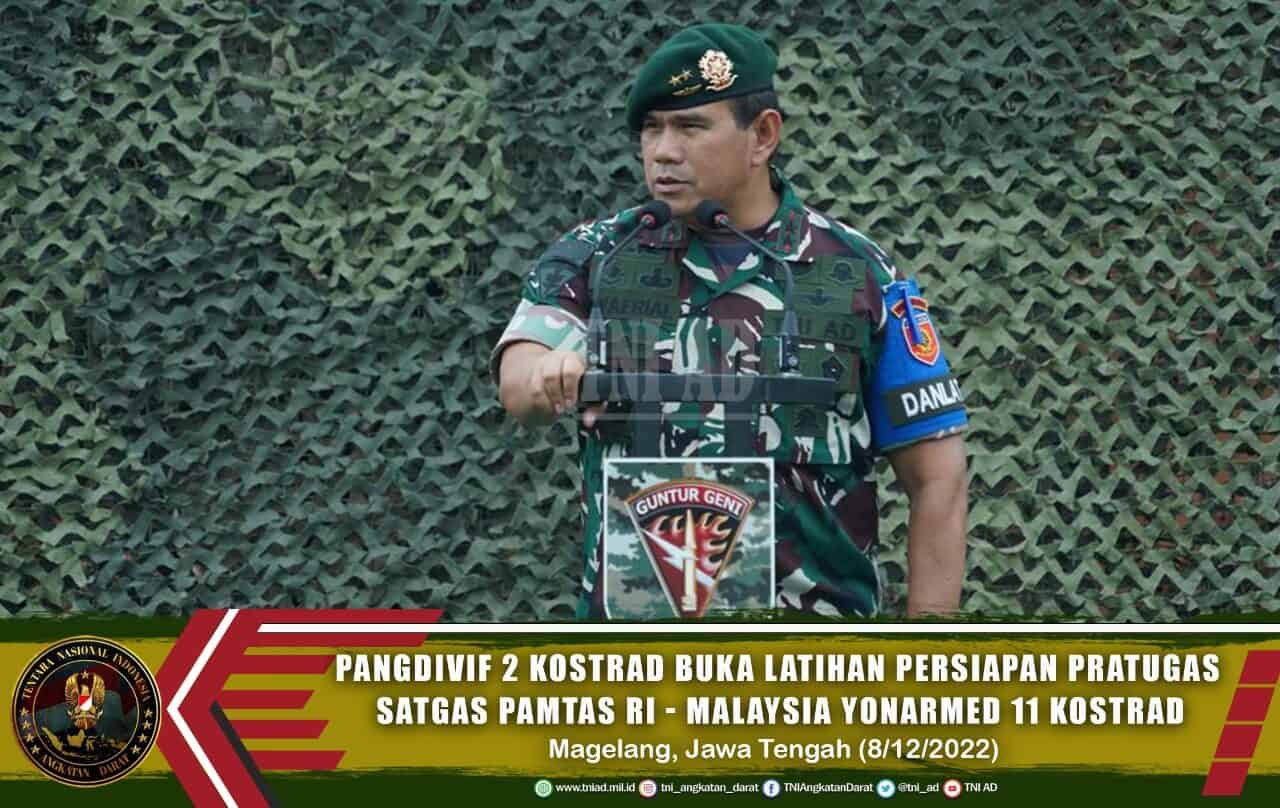 Pangdivif 2 Kostrad Buka Latihan Persiapan Pratugas Satgas Pamtas RI – Malaysia Yonarmed 11 Kostrad
