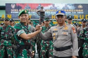 Danrindam XIV/Hasanuddin Kolonel Inf Ganda Simatupang, S.E. Tutup Diklat Integrasi Kebangsaan TNI AD-Polri TA.2022