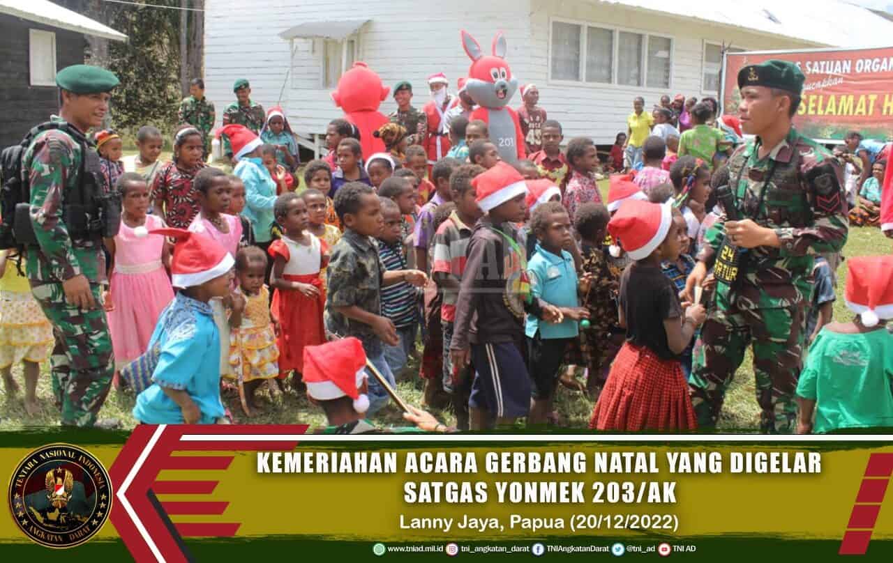 Kemeriahan Acara Gerbang Natal yang Digelar Satgas Yonmek 203/AK bersama Warga Distrik Malagay