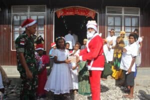 Santa Claus 142 Datang Bawa Kejutan Spesial Natal Di Yalimo Papua