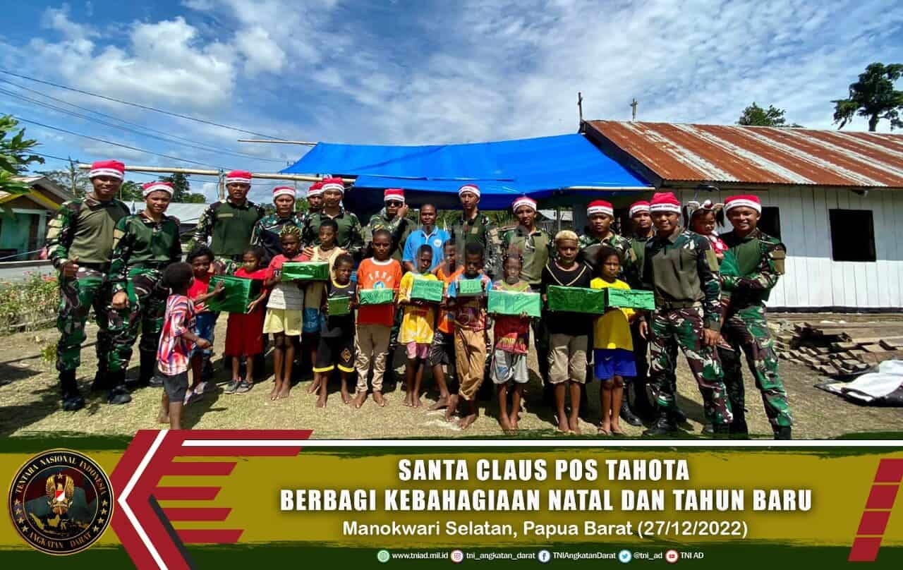 Santa Claus Pos Tahota Berbagi Kebahagiaan Natal dan Tahun Baru