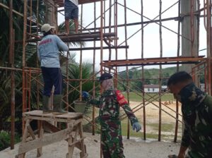 Satgas Yonarmed 19/105 Trk Bogani Bantu Bangun Masjid Bersama Masyarakat Perbatasan