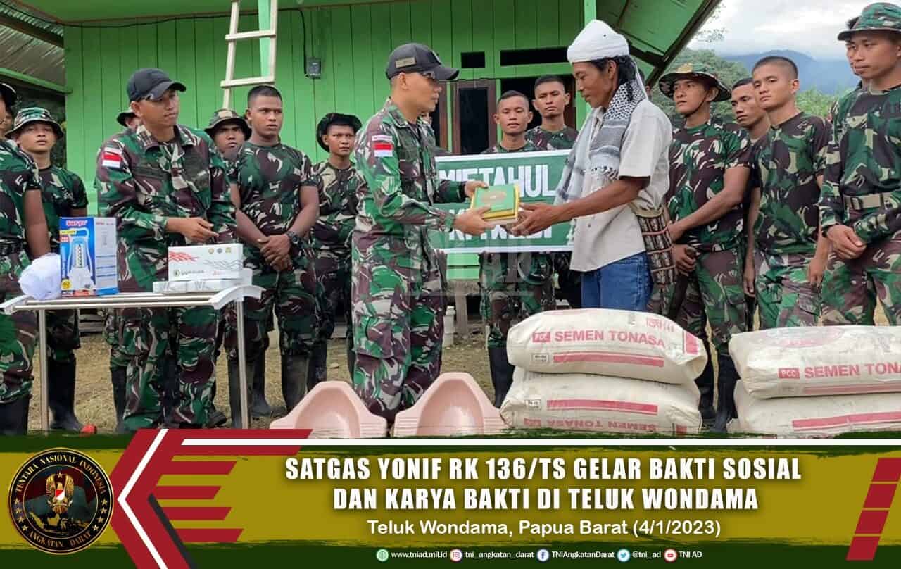 Satgas Yonif RK 136/TS Gelar Bakti Sosial dan Karya Bakti di Teluk Wondama